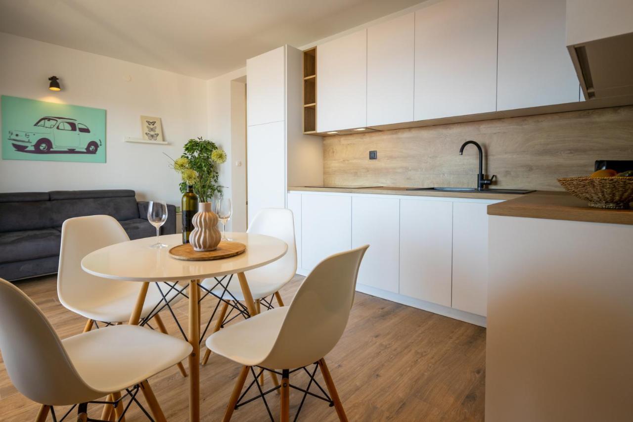 Lea Apartments Drage Luaran gambar